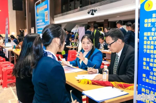 学生精品国产自在现线拍网友认为这种行为影响了学习氛围，呼吁学校加强管理，同时也有人表示理解年轻人的好奇心和探索欲